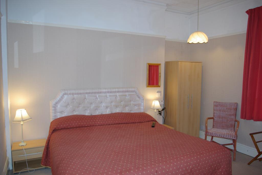 Menai Bank Hotel Caernarfon Chambre photo