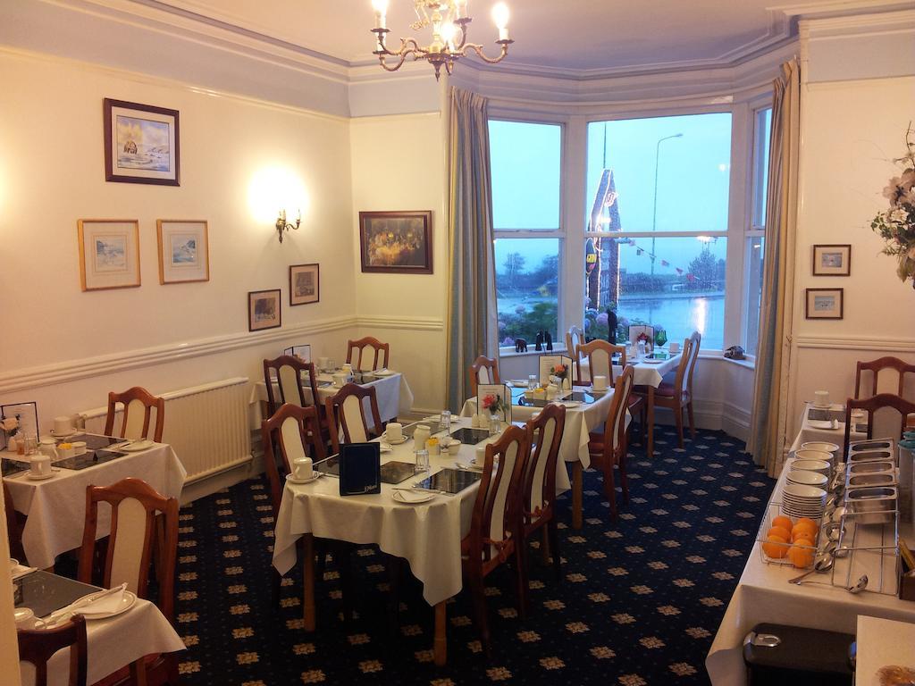 Menai Bank Hotel Caernarfon Extérieur photo