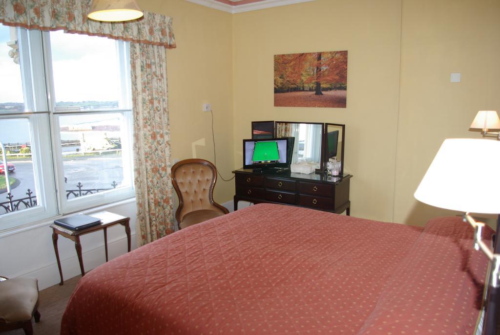 Menai Bank Hotel Caernarfon Chambre photo